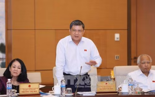Mở rộng đối tượng điều chỉnh của Luật ban hành quyết định hành chính ảnh 2