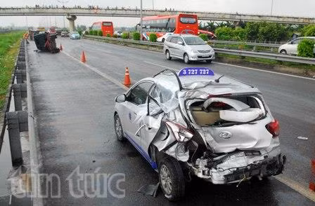 Tai nạn liên hoàn trên cao tốc Trung Lương, 4 người thương vong ảnh 4