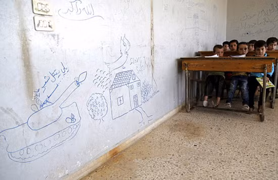 Lớp học trong vùng chiến sự ở Syria ảnh 2