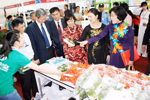 Nhiều khuyến mãi, giảm giá tại Tuần nhận diện hàng Việt ảnh 1