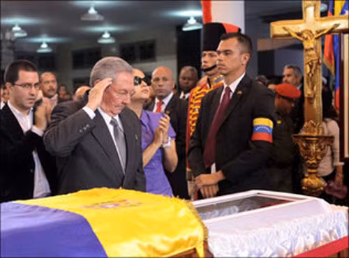 Chùm ảnh lễ viếng Tổng thống Hugo Chavez ảnh 1