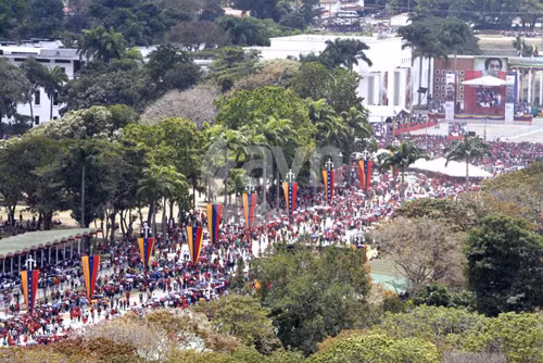 Chùm ảnh lễ viếng Tổng thống Hugo Chavez ảnh 8