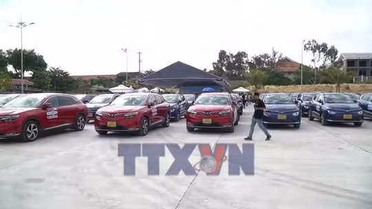 Tăng tốc hạ tầng sạc xe điện