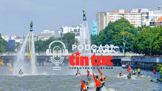 Lễ hội Sông nước TP Hồ Chí Minh giành cú đúp giải Vàng quốc tế