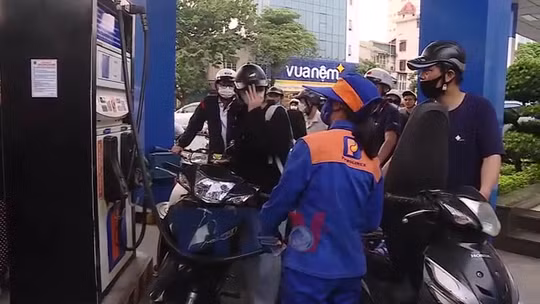 Xây dựng phương án mới về dự trữ xăng dầu