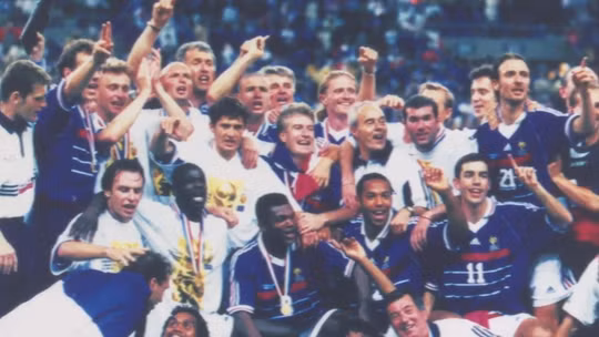 Những khoảnh khắc làm nên huyền thoại Les Bleus