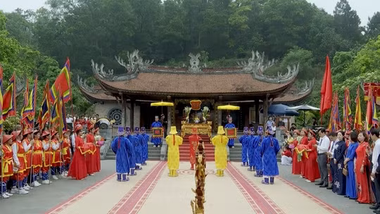 Thông điệp lịch sử: Tín ngưỡng thờ cúng Hùng Vương - một dân tộc, một nguồn cội 