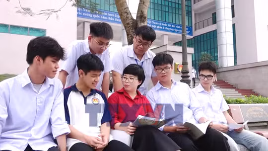 Người 'truyền lửa' cho học trò chinh phục Olympic Vật lý quốc tế