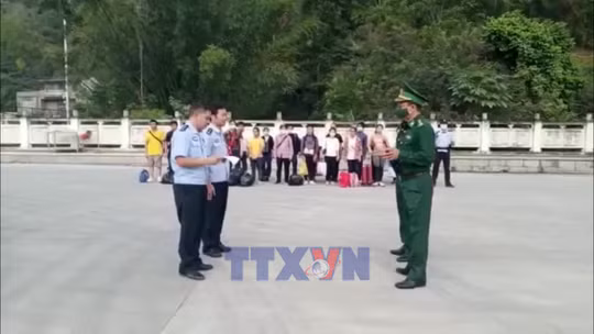 Từ lớp học đến gia đình: Hành trình ngăn chặn tội phạm mua bán người
