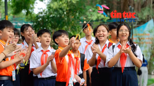 Đặc sắc Liên hoan Thiếu nhi 3 nước Việt Nam - Lào - Campuchia