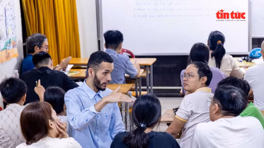  Lan tỏa yêu thương từ những lớp học ngoại ngữ miễn phí 