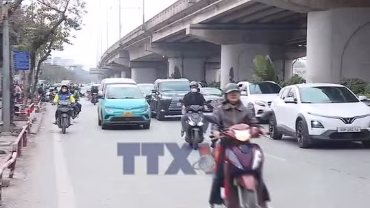 Cao điểm dịp nghỉ lễ: Tăng khách, tăng chuyến nhưng lợi nhuận giảm