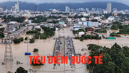 Tin tức TV: Đông Nam Á oằn mình trong mưa lũ lịch sử