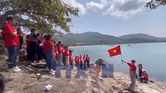 Hành trình về 'địa chỉ đỏ' - Bến Hòn Hèo