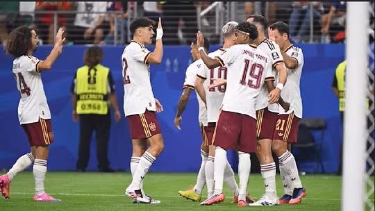 Lăn cùng trái bóng Trionda 15/7: Tây Ban Nha giành vé vào chung kết World Cup sau 16 năm