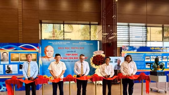 Họp mặt tưởng niệm 46 năm ngày mất Chủ tịch Tôn Đức Thắng