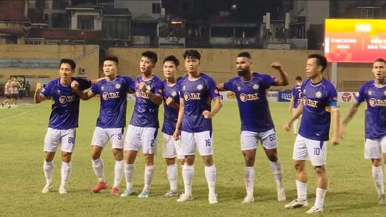 CLB Hà Nội chưa thắng tại V-League 2025/26 