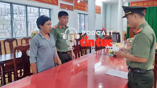 Tin nóng trong nước sáng 12/10/2025