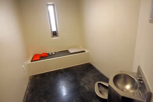 Bên trong hàng rào nhà tù Guantanamo ảnh 10