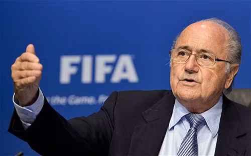 Chủ tịch FIFA Sepp Blatter từ chức ảnh 1