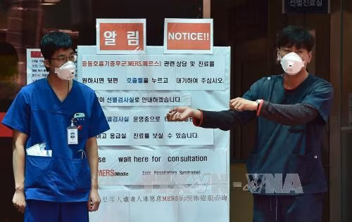 Hàn Quốc có 2 trường hợp tử vong đầu tiên do MERS ảnh 1