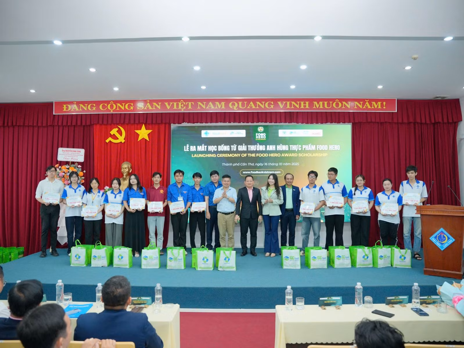 Chú thích ảnh