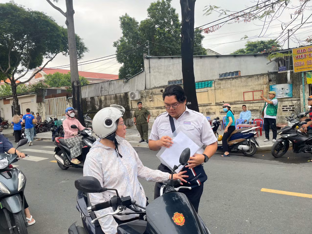 Chú thích ảnh