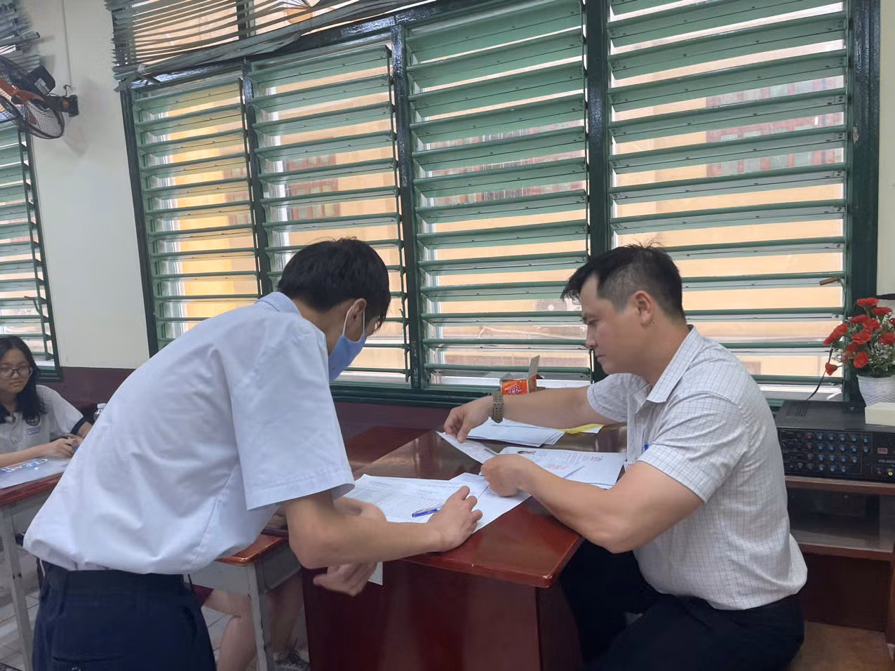 Chú thích ảnh