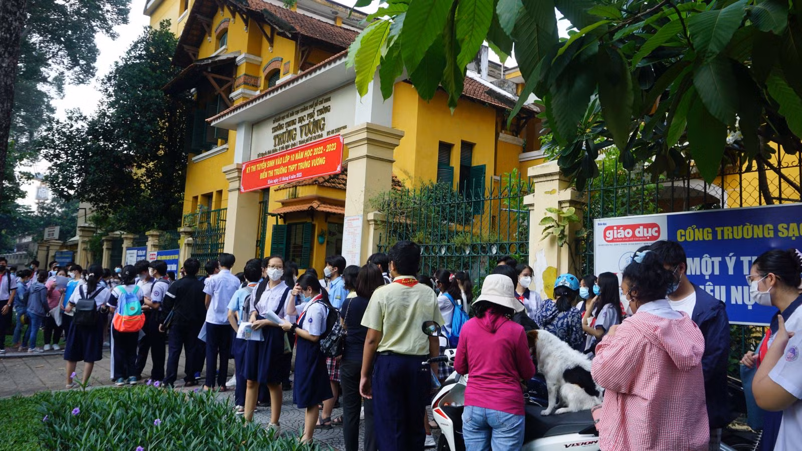 Chú thích ảnh