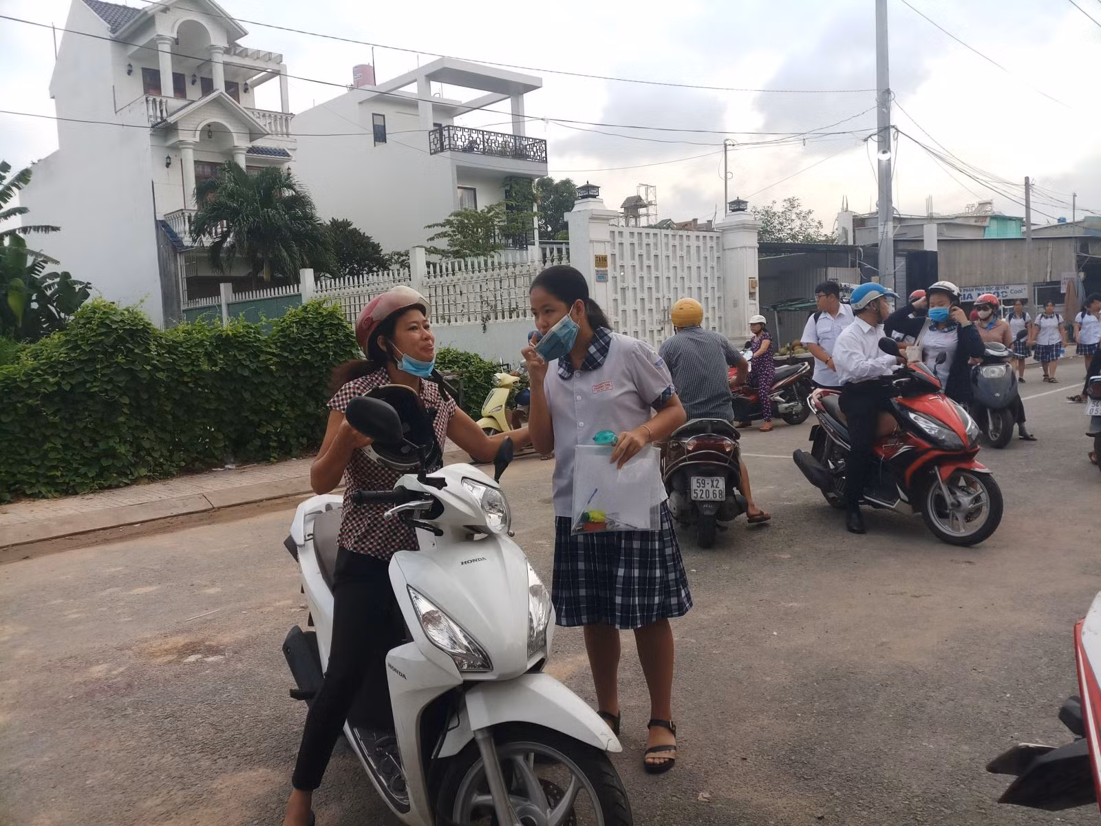 Chú thích ảnh