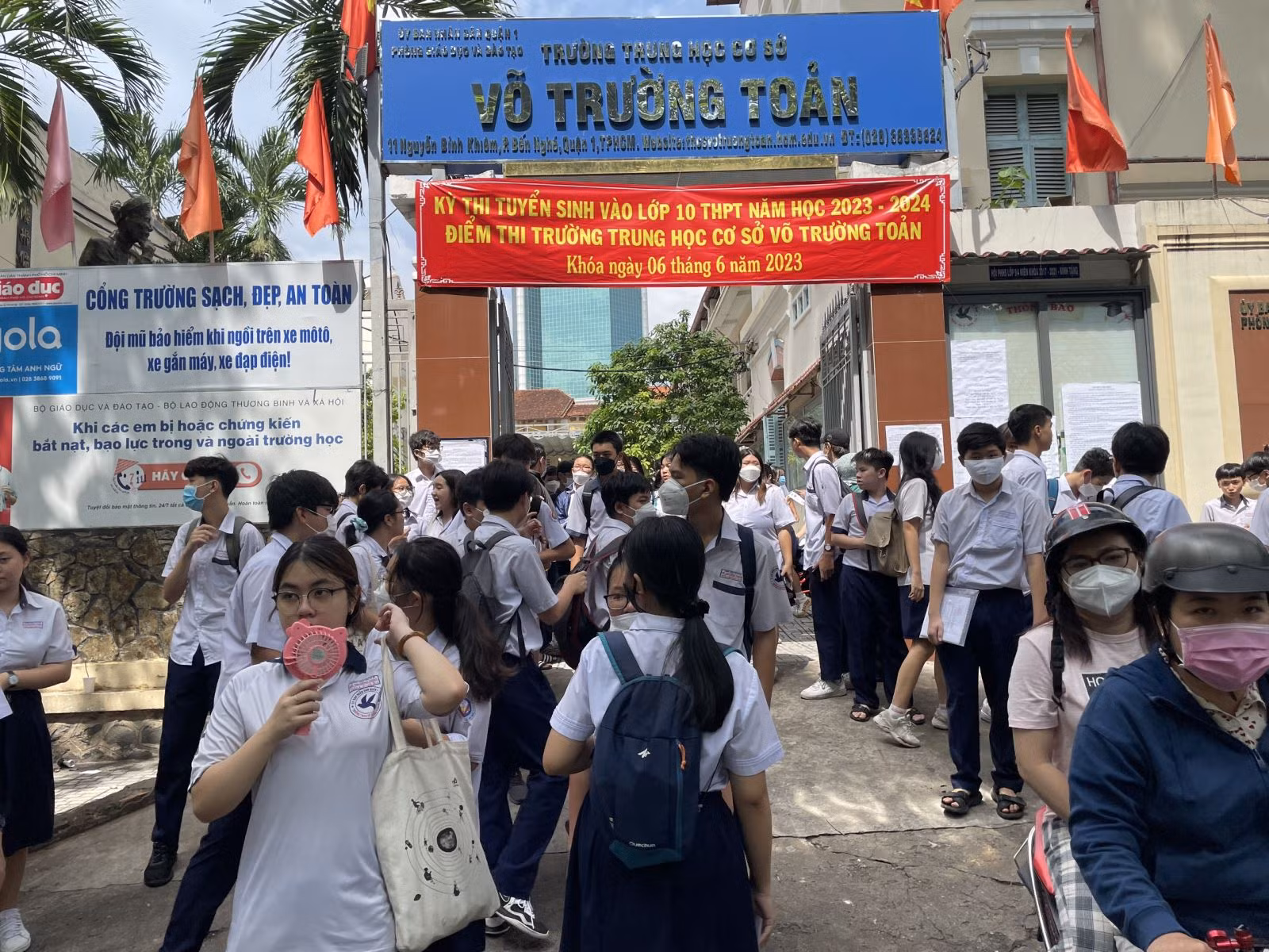 Chú thích ảnh