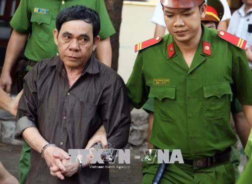 Nguyên Trưởng Ban Bồi thường giải phóng mặt bằng quận lĩnh án tử hình ảnh 1