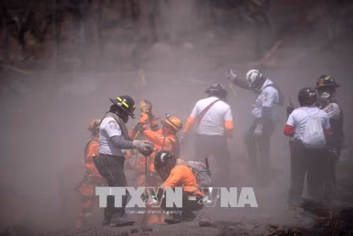 Núi lửa phun trào ở Guatemala: Tạm dừng công tác cứu hộ ảnh 1