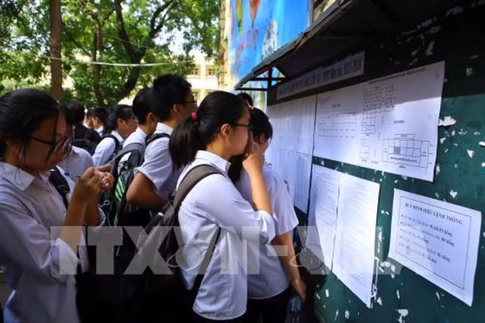 Sáng nay, học sinh Hà Nội sẽ làm thủ tục thi vào lớp 10 THPT ảnh 1
