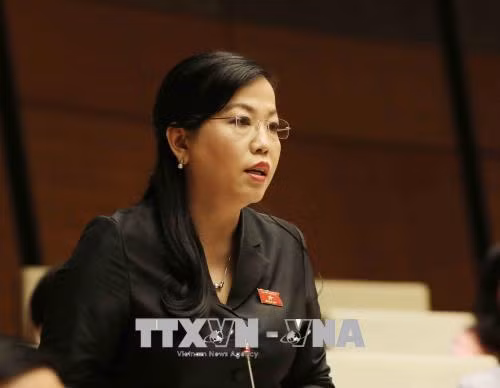 Bộ trưởng Bộ Giáo dục và Đào tạo trả lời thẳng thắn, không né tránh ảnh 1