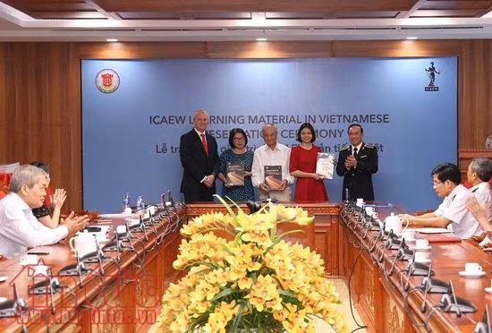 Các trường ĐH giảng dạy miễn phí tài liệu được công nhận toàn cầu ảnh 1