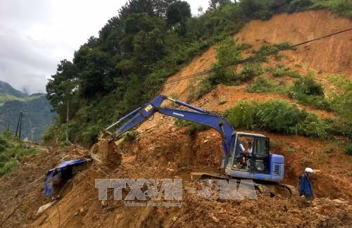 Cận cảnh mưa lũ gây thiệt hại nặng nề ở Bắc bộ và Bắc Trung bộ ảnh 5