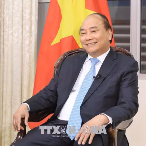 Thủ tướng Nguyễn Xuân Phúc: Việt Nam có đủ điều kiện để phát triển mạnh năng lượng tái tạo ảnh 1