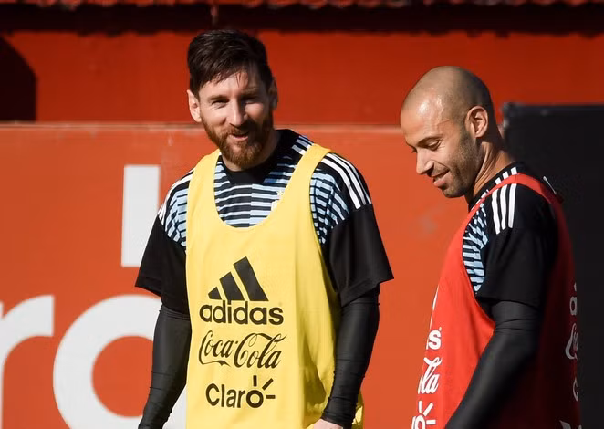 Tiền vệ Mascherano: Brazil, Đức, Pháp và Tây Ban Nha đang ở trên Argentina một bậc ảnh 1