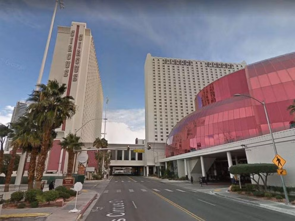 Đã xác minh danh tính hai du khách Việt bị đâm chết ở Las Vegas ảnh 1