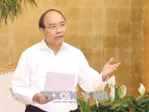 Thủ tướng Nguyễn Xuân Phúc: Có một không khí thi đua để tăng trưởng ảnh 1