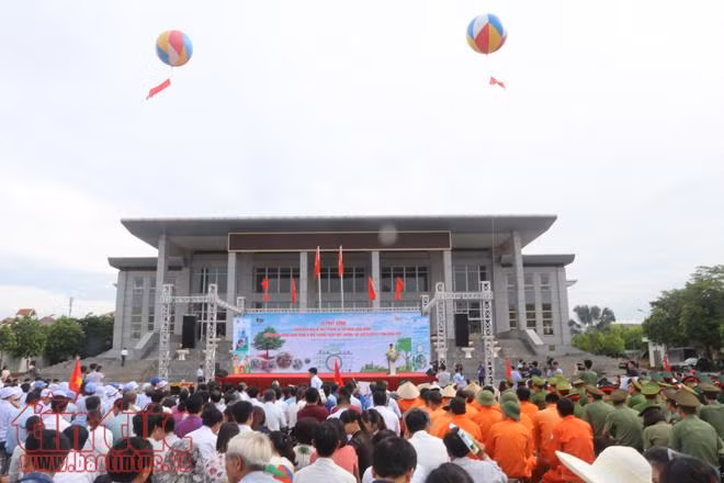 Hưng Yên: Chung tay giảm gánh nặng ô nhiễm môi trường ảnh 1