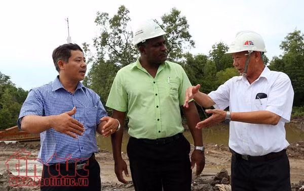Hiện hữu tuyến đường ‘ý đảng lòng dân’ nối liền Đất Mũi, Cà Mau ảnh 4