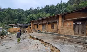 Làng cổ Thiên Hương có nguy cơ bị 'xóa sổ'