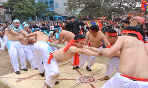Rộn ràng hội Kéo co Hữu Chấp