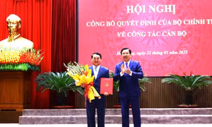 Ông Hầu A Lềnh giữ chức Bí thư Tỉnh ủy Hà Giang