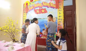 Bữa cơm tất niên đặc biệt ở Trường Sa
