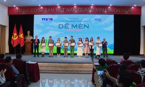 Chàng lính trẻ đoạt giải Dế Mèn: Một giọng thơ mới cho thiếu nhi Việt