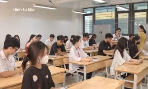 Thí sinh không được nộp bài thi trắc nghiệm trước khi hết giờ