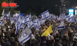 Biểu tình trên khắp Israel sau khi Bộ trưởng Quốc phòng Yoav Gallant bị sa thải